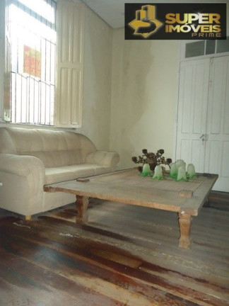Imagem Casa com 3 Quartos à Venda, 260 m² em Centro - Pelotas