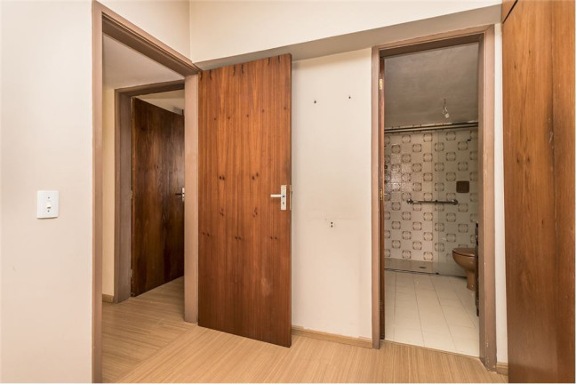 Imagem Apartamento com 3 Quartos à Venda, 88 m² em Menino Deus - Porto Alegre Imagem Apartamento com 3 Quartos à Venda, 88 m² em Menino Deus - Porto Alegre