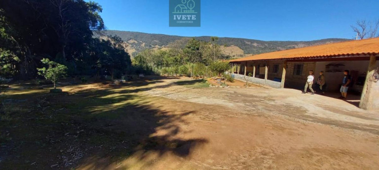 Imagem Casa com 3 Quartos à Venda, 190 m² em Oratorio - Socorro Imagem Casa com 3 Quartos à Venda, 190 m² em Oratorio - Socorro
