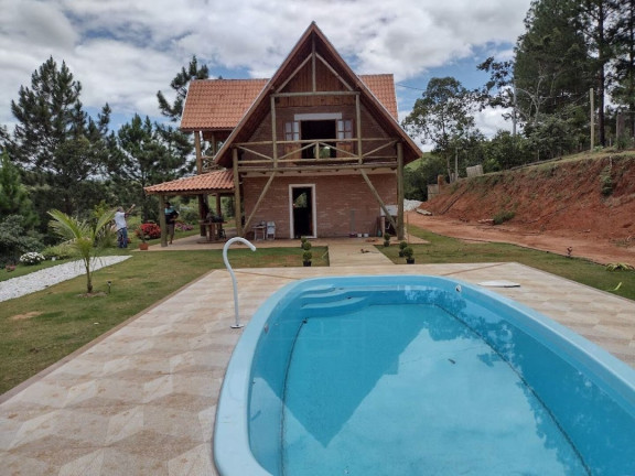 Chácara com 3 Quartos à Venda, 90 m² em Centro - Lagoinha