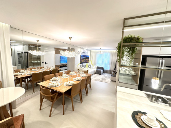 Imagem Imóvel com 3 Quartos à Venda, 118 m² em América - Joinville Imagem Imóvel com 3 Quartos à Venda, 118 m² em América - Joinville
