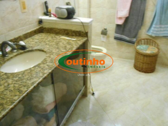 Imagem Cobertura com 4 Quartos à Venda, 275 m² em Tijuca - Rio De Janeiro Imagem Cobertura com 4 Quartos à Venda, 275 m² em Tijuca - Rio De Janeiro