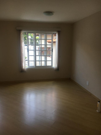 Imagem Casa com 3 Quartos à Venda, 245 m² em Parque Munhoz - São Paulo Imagem Casa com 3 Quartos à Venda, 245 m² em Parque Munhoz - São Paulo
