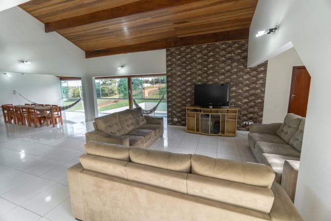 Imagem Sobrado com 5 Quartos à Venda, 352 m² em Ninho Verde Ii - Pardinho Imagem Sobrado com 5 Quartos à Venda, 352 m² em Ninho Verde Ii - Pardinho
