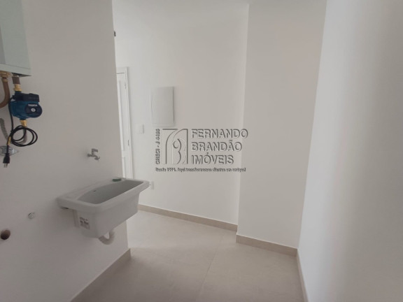 Imagem Imóvel com 1 Quarto à Venda, 75 m² em Copacabana - Rio De Janeiro Imagem Imóvel com 1 Quarto à Venda, 75 m² em Copacabana - Rio De Janeiro
