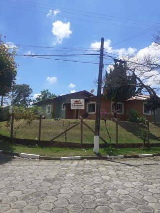Imagem Casa com 4 Quartos à Venda, 317 m² em Dos Macacos - Serra Negra Imagem Casa com 4 Quartos à Venda, 317 m² em Dos Macacos - Serra Negra