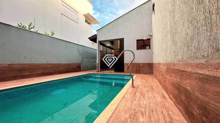 Imagem Casa com 3 Quartos à Venda, 189 m² em Plano Diretor Norte - Palmas Imagem Casa com 3 Quartos à Venda, 189 m² em Plano Diretor Norte - Palmas