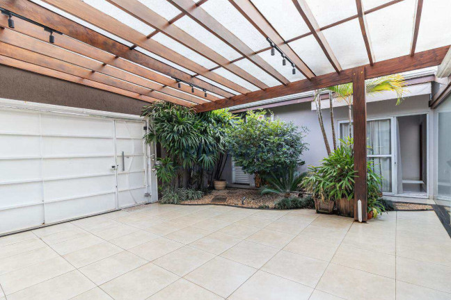 Imagem Casa com 4 Quartos à Venda, 414 m² em Jardim Do Lago - Pirassununga Imagem Casa com 4 Quartos à Venda, 414 m² em Jardim Do Lago - Pirassununga