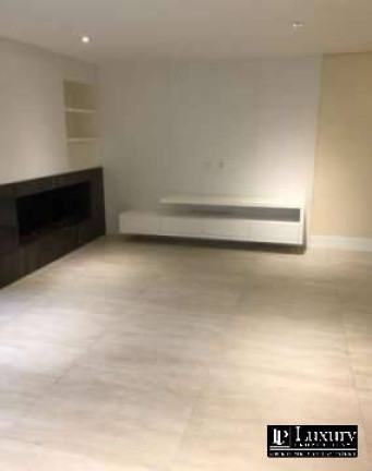 Imagem Apartamento com 4 Quartos à Venda, 170 m² em Moema - São Paulo