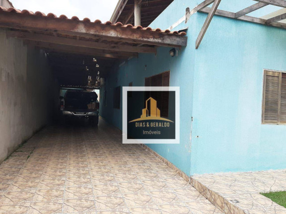 Imagem Casa com 3 Quartos à Venda, 352 m² em Jardim Britânia - Caraguatatuba Imagem Casa com 3 Quartos à Venda, 352 m² em Jardim Britânia - Caraguatatuba