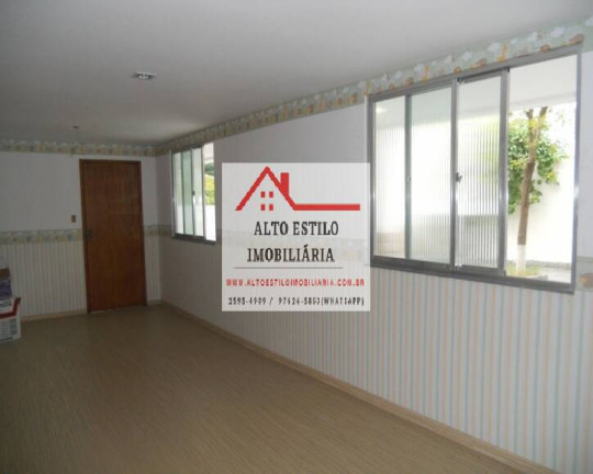 Imagem Casa com 3 Quartos à Venda, 259 m² em Piedade - Rio De Janeiro Imagem Casa com 3 Quartos à Venda, 259 m² em Piedade - Rio De Janeiro