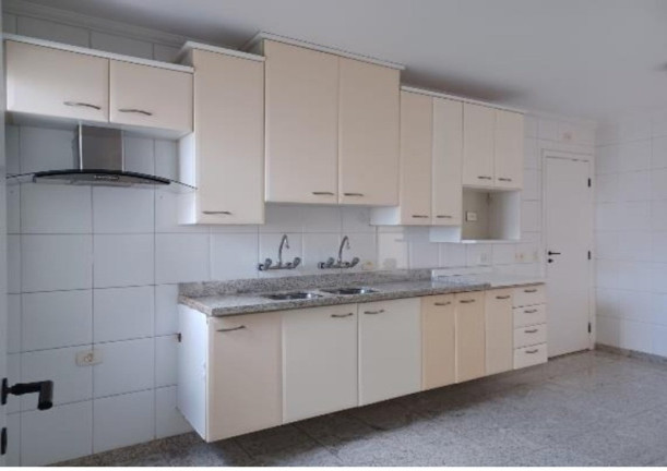 Imagem Imóvel com 3 Quartos à Venda, 126 m² em Vila Nova Conceição - São Paulo