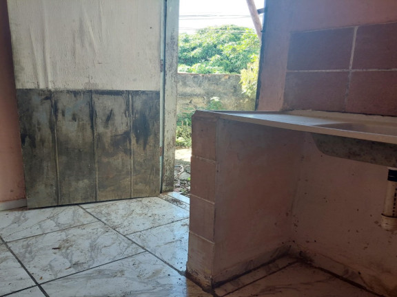 Imagem Casa com 8 Quartos à Venda, 200 m² em Coroado - Guarapari Imagem Casa com 8 Quartos à Venda, 200 m² em Coroado - Guarapari
