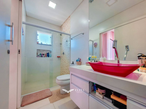 Imagem Sobrado com 3 Quartos à Venda, 238 m² em Jardim Icaraí - Barra Velha