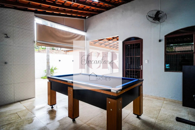 Imagem Casa com 3 Quartos à Venda, 300 m² em Central - Araçoiaba Da Serra