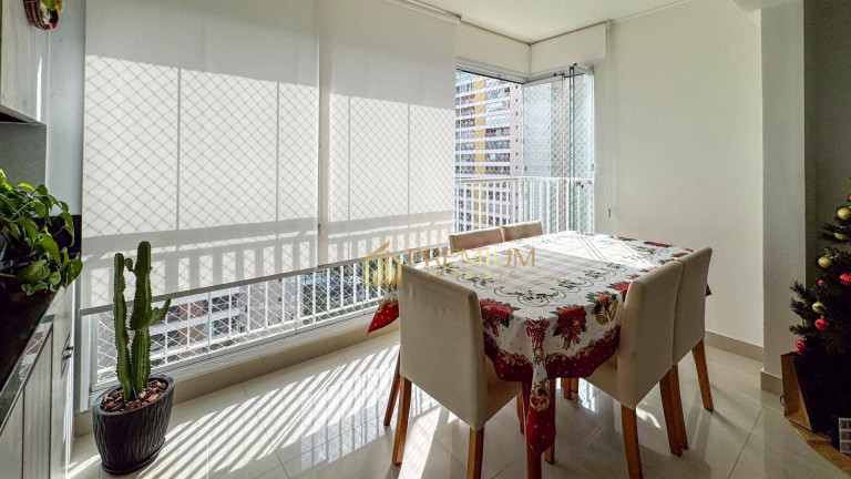 Imagem Imóvel com 2 Quartos à Venda, 75 m² em Jardim Das Indústrias - São José Dos Campos
