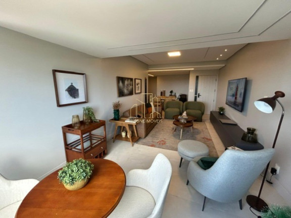 Imagem Imóvel com 3 Quartos à Venda, 135 m² em Cidade Jardim - Salvador Imagem Imóvel com 3 Quartos à Venda, 135 m² em Cidade Jardim - Salvador