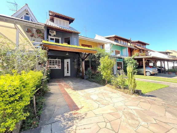Imagem Casa com 4 Quartos à Venda, 132 m² em Ipanema - Porto Alegre Imagem Casa com 4 Quartos à Venda, 132 m² em Ipanema - Porto Alegre