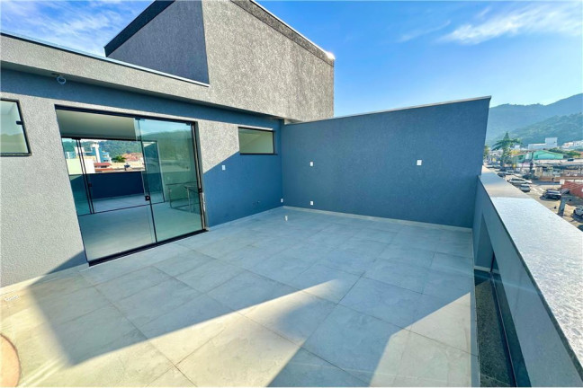Imagem Casa com 3 Quartos à Venda, 264 m² em Nações - Balneário Camboriú Imagem Casa com 3 Quartos à Venda, 264 m² em Nações - Balneário Camboriú