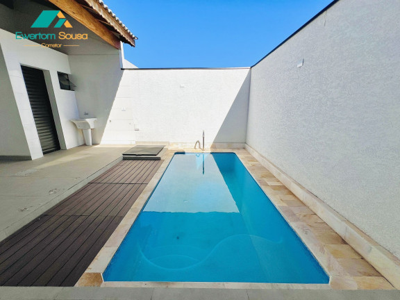 Imagem Casa com 3 Quartos à Venda, 104 m² em Nova Cerejeira - Atibaia Imagem Casa com 3 Quartos à Venda, 104 m² em Nova Cerejeira - Atibaia