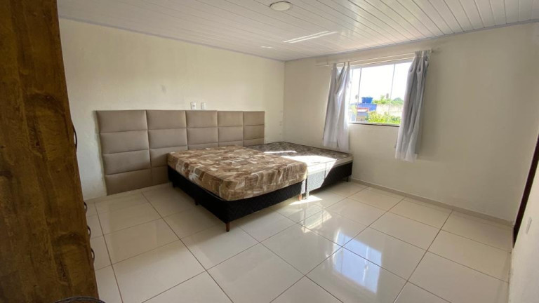 Imagem Casa com 3 Quartos à Venda, 140 m²