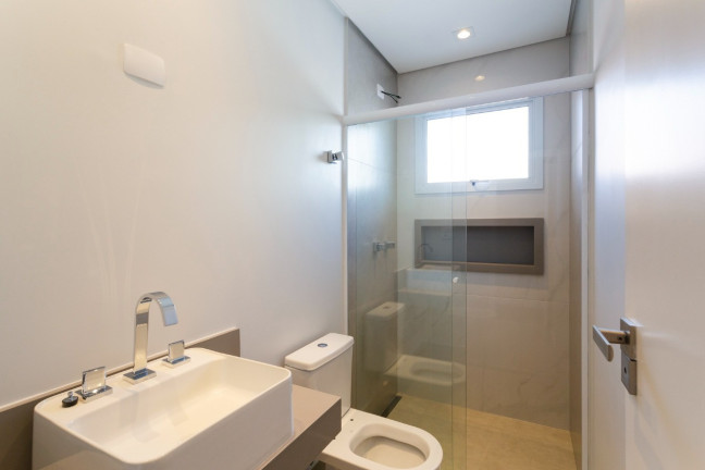 Imagem Casa com 3 Quartos à Venda, em Vila Madalena - São Paulo Imagem Casa com 3 Quartos à Venda, em Vila Madalena - São Paulo