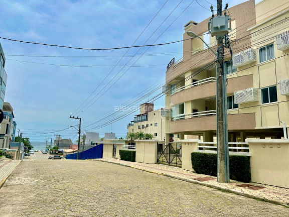 Imagem Apartamento com 3 Quartos à Venda, 100 m² em Bombas - Bombinhas Imagem Apartamento com 3 Quartos à Venda, 100 m² em Bombas - Bombinhas