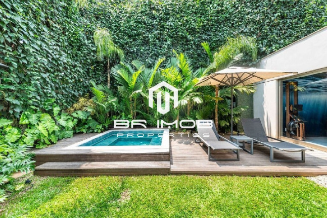 Imagem Casa com 3 Quartos à Venda, 628 m² em Alto De Pinheiros - São Paulo