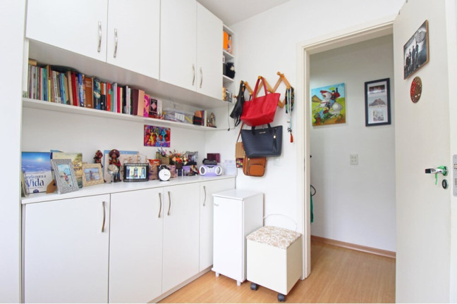Imagem Imóvel com 2 Quartos à Venda, 52 m² em Teresópolis - Porto Alegre Imagem Imóvel com 2 Quartos à Venda, 52 m² em Teresópolis - Porto Alegre