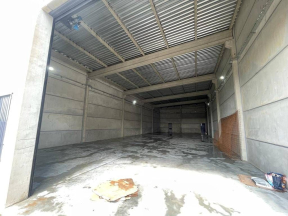 Imagem Galpão para Alugar, 375 m² em São Cristóvão - Barra Velha Imagem Galpão para Alugar, 375 m² em São Cristóvão - Barra Velha