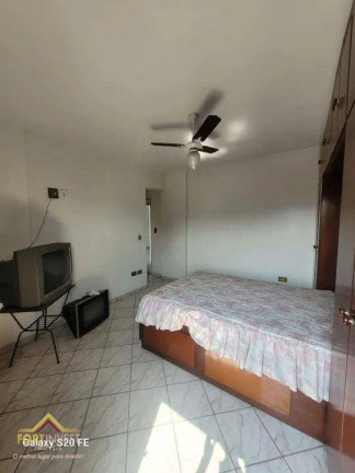 Imagem Imóvel com 2 Quartos à Venda, 75 m² em Ocian - Praia Grande Imagem Imóvel com 2 Quartos à Venda, 75 m² em Ocian - Praia Grande
