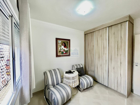 Imagem Apartamento com 3 Quartos à Venda, 135 m²