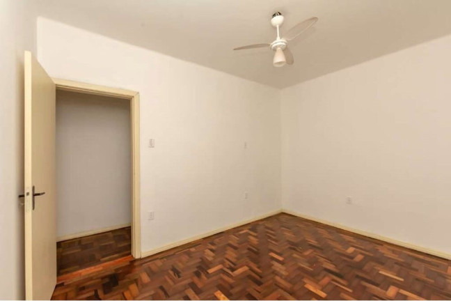 Imagem Apartamento com 3 Quartos à Venda, 75 m² em Centro Histórico - Porto Alegre Imagem Apartamento com 3 Quartos à Venda, 75 m² em Centro Histórico - Porto Alegre