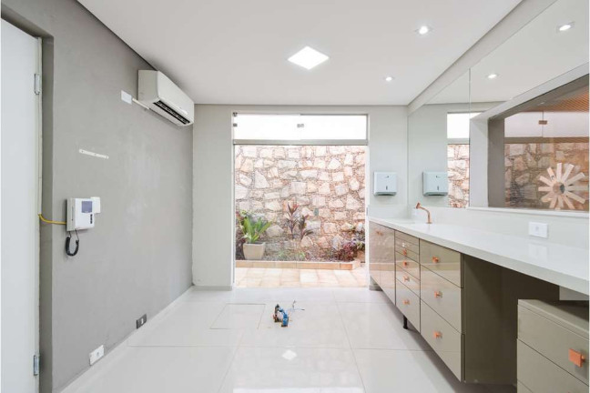 Casa com 3 Quartos à Venda, 109 m² em Mirandópolis - São Paulo