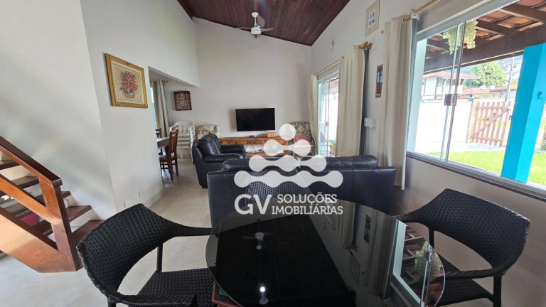 Imagem Casa com 3 Quartos à Venda, 205 m² em Lagoinha - Ubatuba Imagem Casa com 3 Quartos à Venda, 205 m² em Lagoinha - Ubatuba