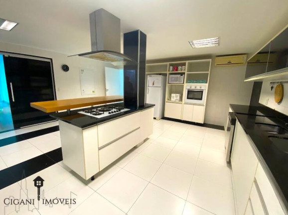 Imagem Casa de Condomínio com 7 Quartos à Venda, 600 m² em Barra Da Tijuca - Rio De Janeiro