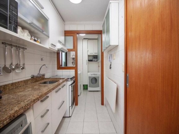 Imagem Apartamento com 2 Quartos à Venda, 73 m² em Passo Da Areia - Porto Alegre