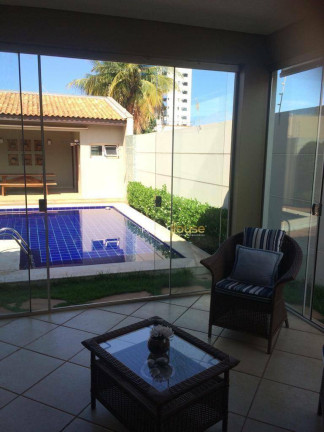 Imagem Casa com 3 Quartos à Venda, 314 m² em Santa Helena - Cuiabá Imagem Casa com 3 Quartos à Venda, 314 m² em Santa Helena - Cuiabá