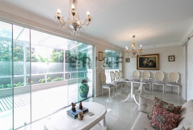 Imagem Casa com 4 Quartos à Venda, 260 m² em Brooklin - São Paulo Imagem Casa com 4 Quartos à Venda, 260 m² em Brooklin - São Paulo