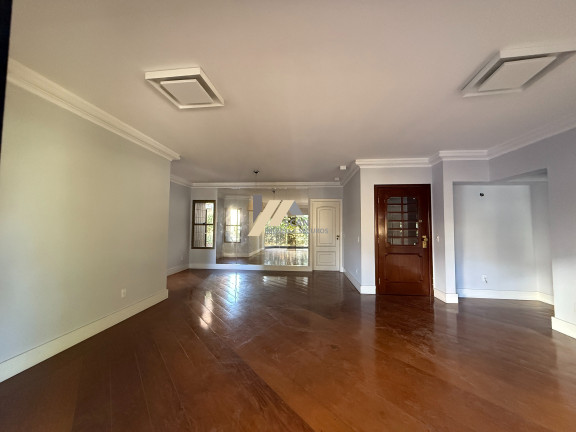 Imagem Imóvel com 4 Quartos à Venda, 217 m² em Cambuí - Campinas Imagem Imóvel com 4 Quartos à Venda, 217 m² em Cambuí - Campinas