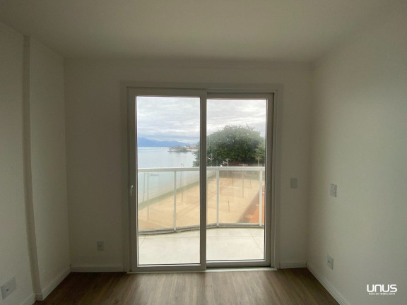 Imagem Apartamento com 3 Quartos à Venda, 263 m² em Coqueiros - Florianópolis