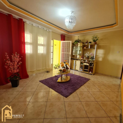 Imagem Casa com 3 Quartos à Venda, 300 m² em Loteamento Residencial Colinas - Taubaté Imagem Casa com 3 Quartos à Venda, 300 m² em Loteamento Residencial Colinas - Taubaté