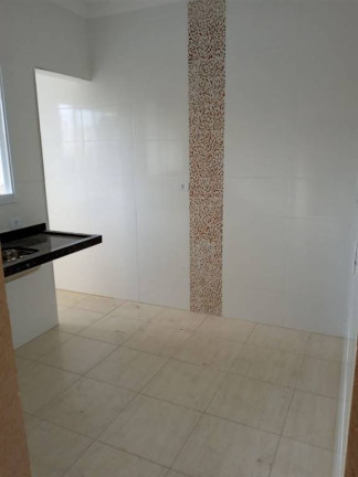 Imagem Casa com 2 Quartos à Venda, 10 m² em Tude Bastos - Praia Grande Imagem Casa com 2 Quartos à Venda, 10 m² em Tude Bastos - Praia Grande