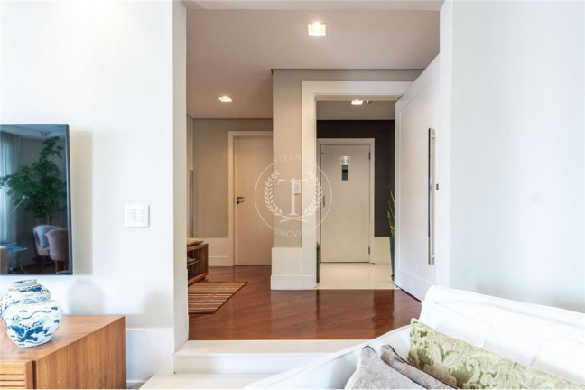 Imagem Apartamento com 3 Quartos à Venda, 210 m² em Brooklin Novo - São Paulo Imagem Apartamento com 3 Quartos à Venda, 210 m² em Brooklin Novo - São Paulo