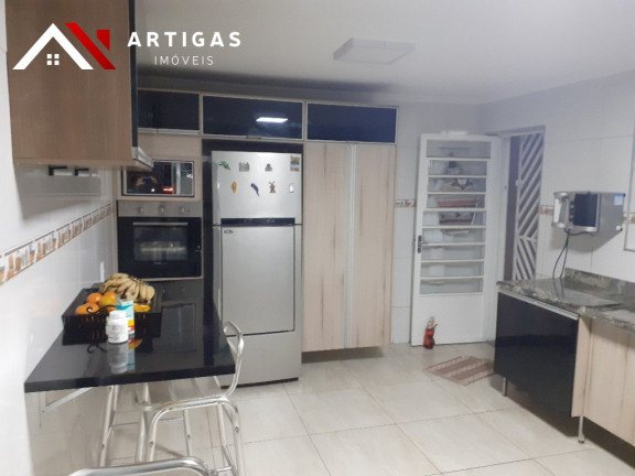 Imagem Sobrado com 4 Quartos à Venda, 300 m² em Mooca - São Paulo Imagem Sobrado com 4 Quartos à Venda, 300 m² em Mooca - São Paulo