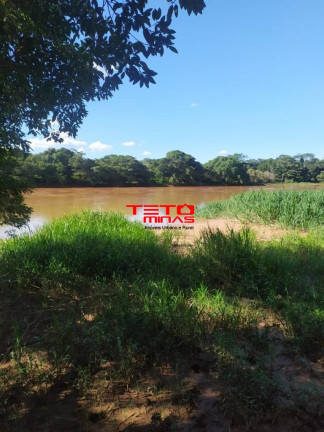 Imagem Imóvel à Venda, 700 m² em 3 Km Margeando Rio São Francisco - Três Marias Imagem Imóvel à Venda, 700 m² em 3 Km Margeando Rio São Francisco - Três Marias