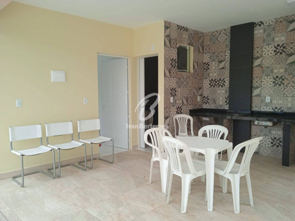 Imagem Sobrado com 4 Quartos para Temporada, em Canto Grande - Bombinhas Imagem Sobrado com 4 Quartos para Temporada, em Canto Grande - Bombinhas