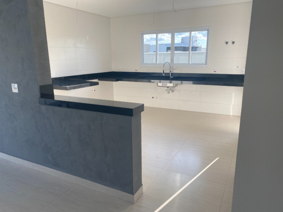 Imagem Sobrado com 3 Quartos à Venda, 215 m² em Centro - Sorocaba Imagem Sobrado com 3 Quartos à Venda, 215 m² em Centro - Sorocaba