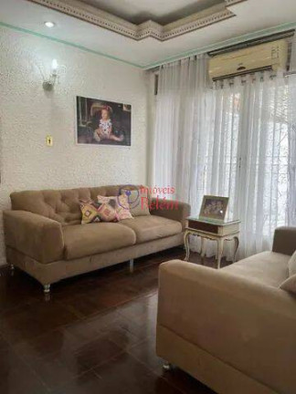 Imagem Casa com 3 Quartos à Venda, 319 m² em Nazare - Belém