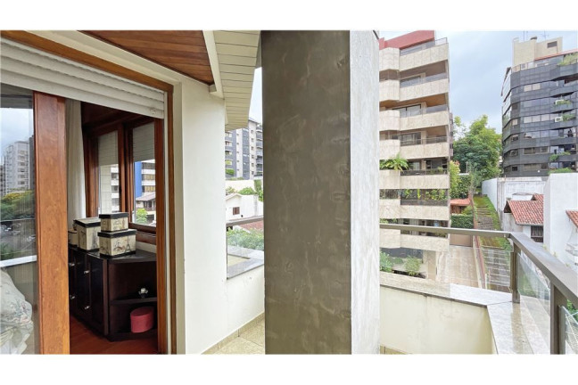 Apartamento com 3 Quartos à Venda, 210 m² em Bela Vista - Porto Alegre